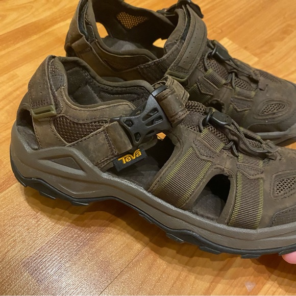 Teva Other - Teva Omnium 2 leather buckle sandals mens Size 9